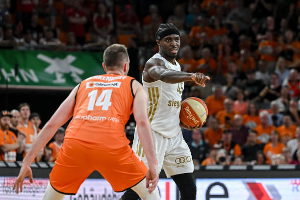 依莲的成功 依莲的成功